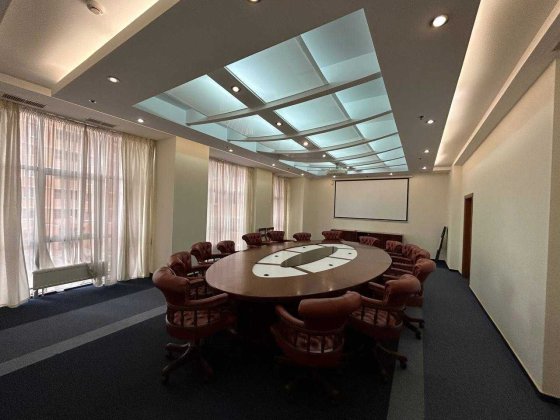 Приміщення офісу від 100м2 до 1600 м2 в центрі Одеси (Базарна 5). Одеса