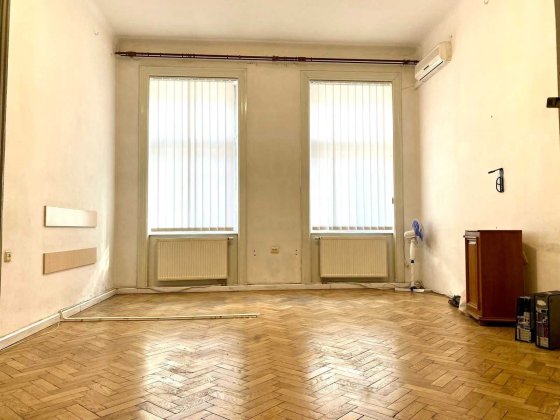 Оренда офісу 5-кім. вул. Чупринки-Київська Львов