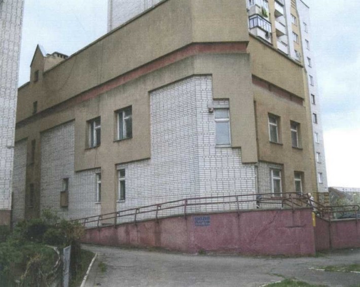 Оренда приміщень 1-го поверху 214м2 м. Львів, вул. Низинна - фото 1