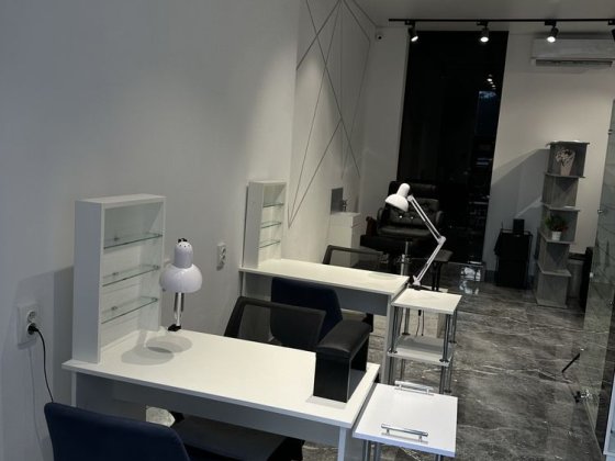 Аренда места мастера маникюра