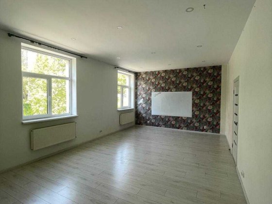 Оренда офісного приміщення вул. Мазепи Балатон Львов