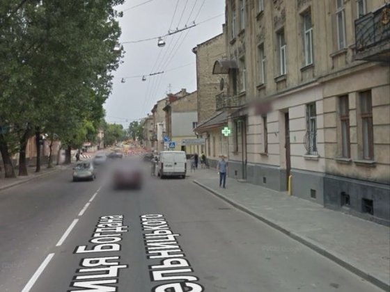 Оренда фасадного проміщення в хорошій локації вул. Хмельницького Львів