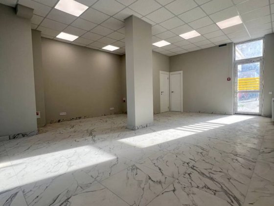 Оренда комерційного приміщення з РЕМОНТОМ! ЖК ЕкоДім на Тракті Львів