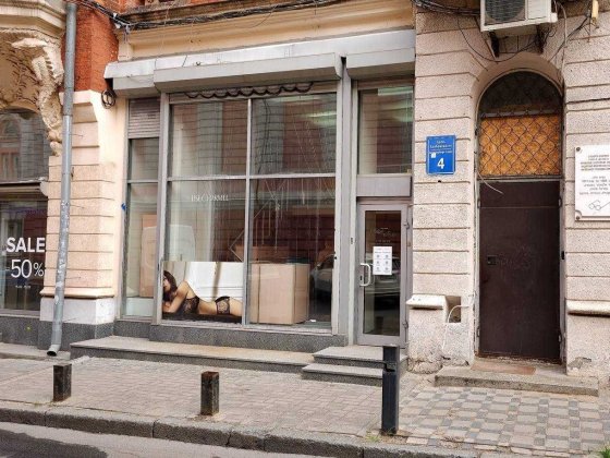 Здам своє приміщення 105 кв.м. м. Іст. музей під будь-яку бізнес-ідею Харьков