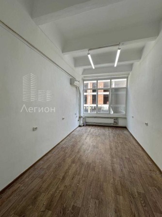 Сдам отличный офис 18м2, метро Научная! - фото 1