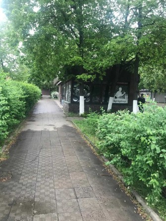 Здається комерційне приміщення 100 м² у прохідному місці - фото 1