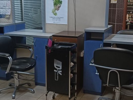 Сдам в аренду место мастера парикмахера Харків