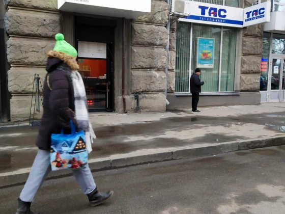 Сдам 8м2 ЮЖД магазин продуктов, кофейня,  услуги Красная Линия! Харків