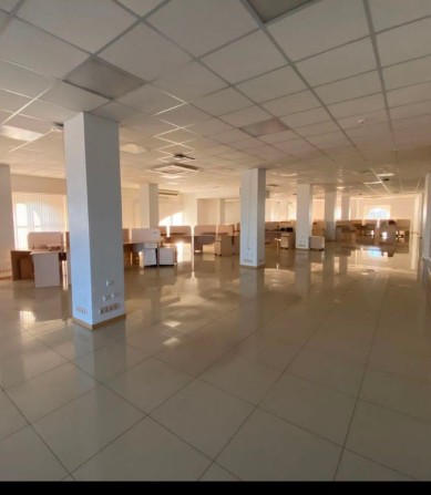 Сдам свой офис 223 кв.м.в БЦ на ул. Церковная 19 - фото 1