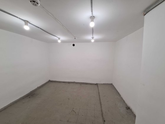 Сдам в аренду склад 15 кв.м  для малогабаритных товаров