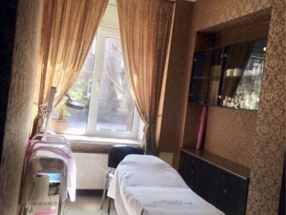 Сдам в аренду в салоне в центре кабинет косметолога Харьков