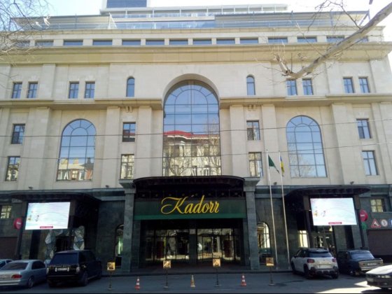 Оренда Центр під магазини клініку ТЦ Кадорр Європейська 27/1 Одеса