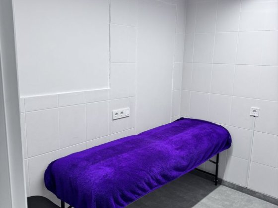 Оренда робочих місць в салоні, кабінет Харків