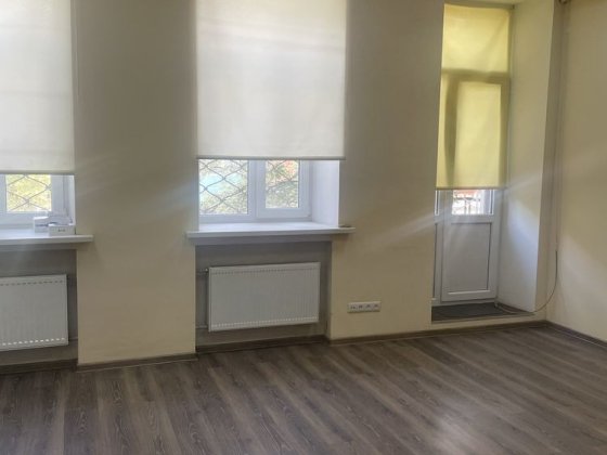 СДАМ большое помещение 132 м2 в центре города Харьков