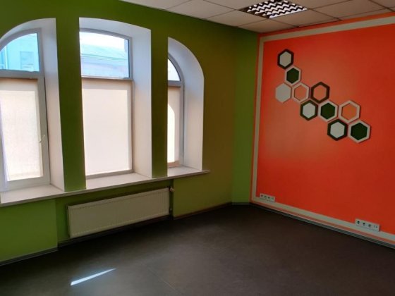 Офис 186 м2, рядом с метро Университет Харків