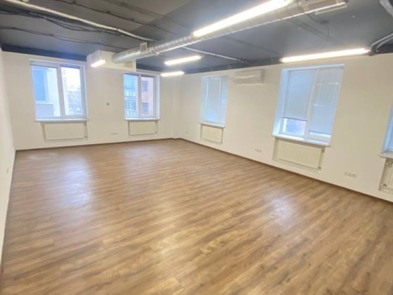 Здам офіс у сучасному бізнес-центрі біля метро Університет Харків