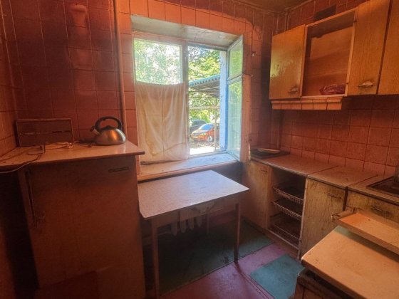 Продам 2-х комн. квартиру г. Луганск, кв. 50 лет Обороны Луганска (Медгородок) Луганск