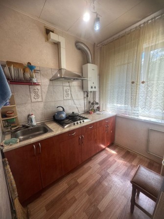 Продам 2-х комн. квартиру г. Луганск, п. Юбилейное, кв. Королева - фото 1