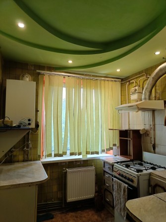 Продам 2 квартиру, з автономним газовим опаленням, вул.Будівельників. - фото 1