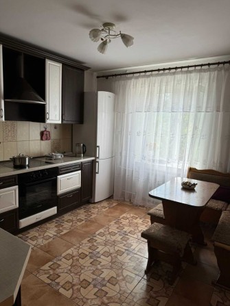Продам 2 кім.кв. по вул. Гетьмана Мазепи в р-ні Нижній Бам-Макдональс - фото 1