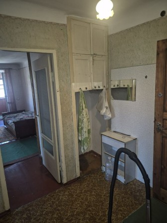 Продам 3-кімнатну квартиру в центрі - фото 1