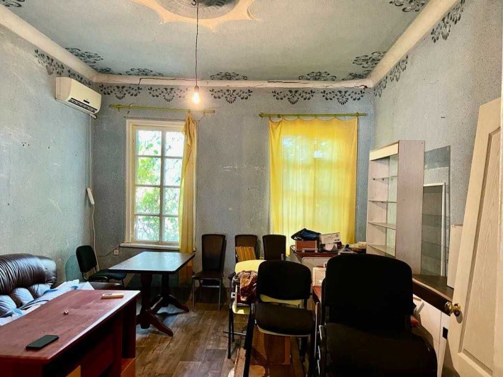 Продажа квартиры в частном доме. - фото 1