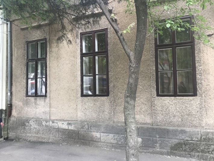 Квартира у центрі Берегова! - фото 1