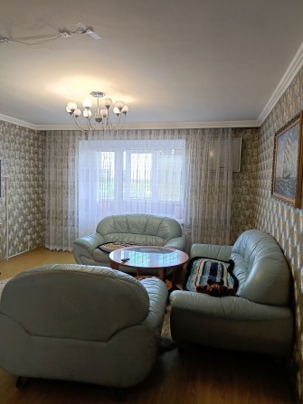 Продам 4 кімнатну квартиру, з автономним опаленням, велика кухня,Тинда - фото 1