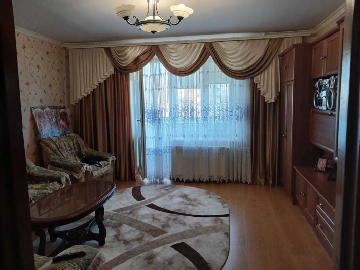 Продам 3к. квартиру! Центр! - фото 1