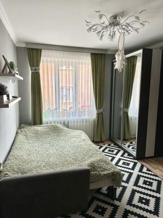 Продам квартиру в центрі міста Борислав з ремонтом - фото 1