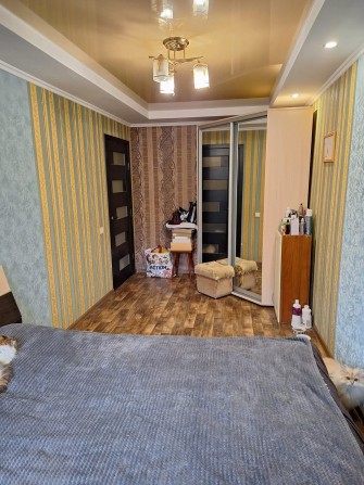 Продам двухкомнатную квартиру - фото 1