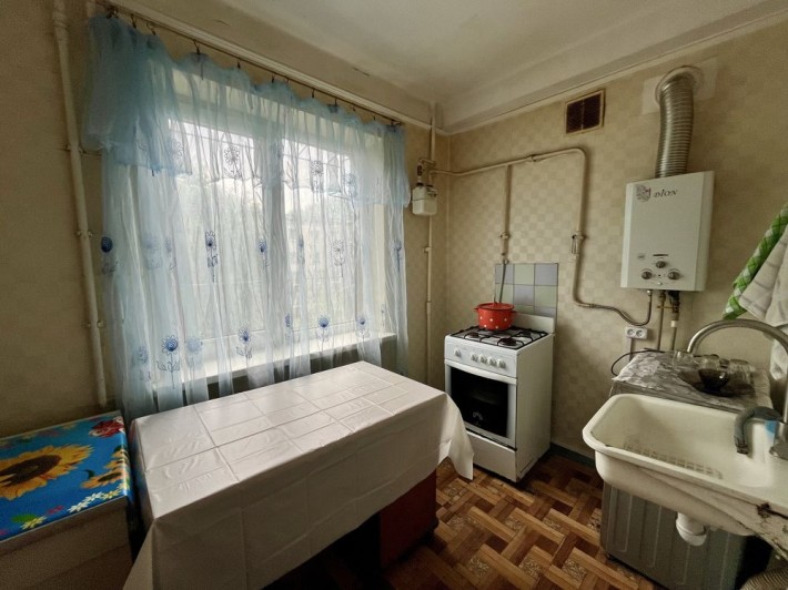 Продается 1 комн 2/5 ул.Мира Газ колонка - фото 1