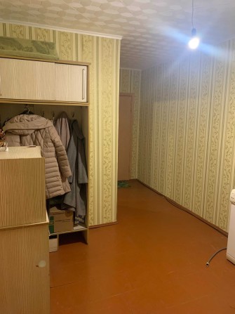 Продам 3-х ком.кв. 3 этаж на Левом берегу , 4 мкрн. АОэ. - фото 1