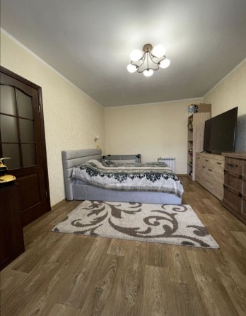 Продам 1ком. квартиру. Каменское. В Центре Левобережного массива. - фото 1