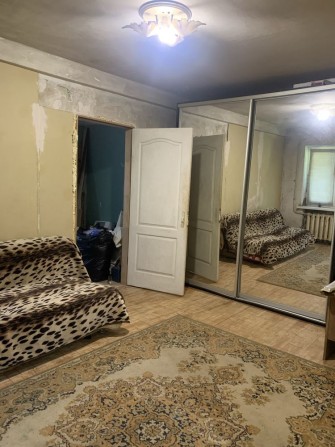 Продається 2-х кімнатна квартира без ремонту - фото 1