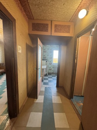 Продам квартиру по выгодной цене .11 мкрн - фото 1