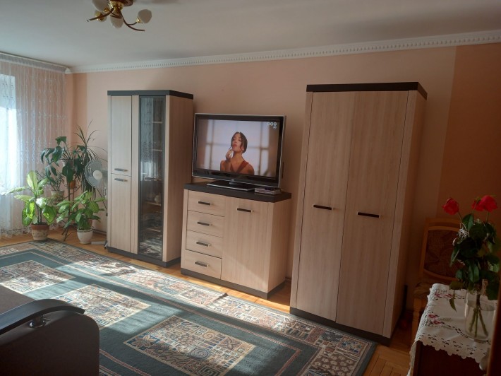 Продаж 3-х кімнатної квартири  по вул.Коновальця в м.Дрогобич.
5-й пов - фото 1