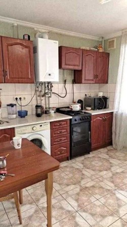 Продам 1к квартиру Гостомель Київська обл. - фото 1