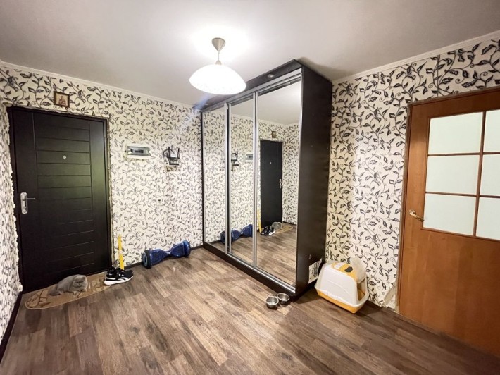 Продаж найкращої по ціні пропозиції 2к 64м2 з ремонтом, за 40000$ - фото 1