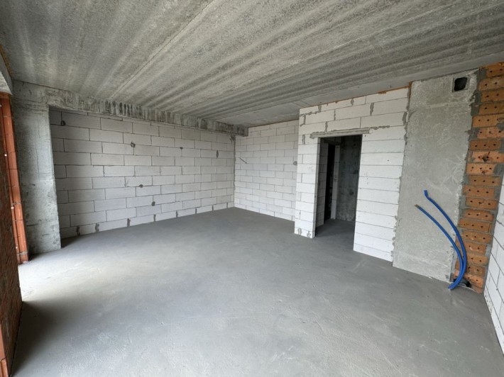 Продаж квартири в зданому  будинку - фото 1