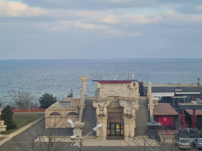 Продам 3х-комнатную с видом на море первая линия - фото 1