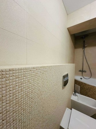 Продам велику 1кім квартиру з новим ремонтом 56 м.кв. - фото 1