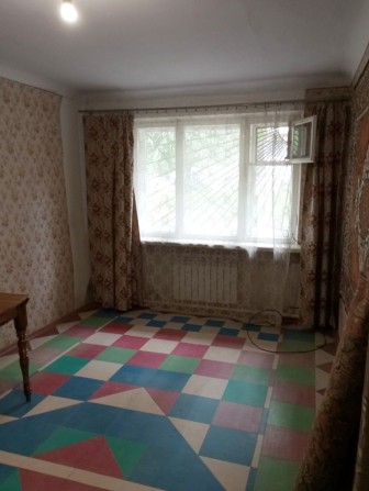 Продам 2-х комнатную квартиру на Черёмушках - фото 1