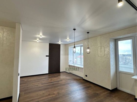 Продам однокімнатну квартиру з авторським ремонтом Кам'янець-Подільський