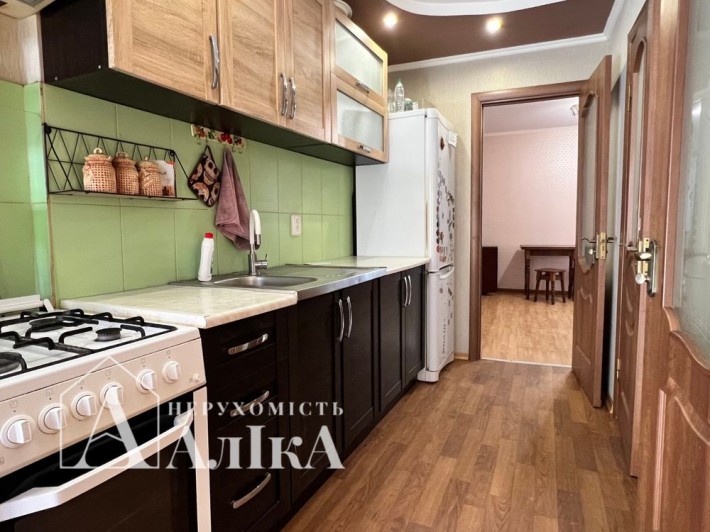 Продам квартиру з гаражем та времянкою в Старому місті - фото 1