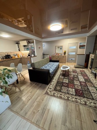 Продам 4к квартиру с Ремонтом - фото 1