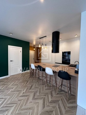 СТИЛЬНА сучасна квартира 68м2 з кухнею 25м2. Park Town - фото 1