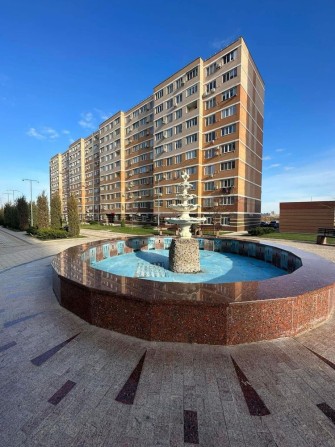 Продам 2 квартиру Кольоровий Бульвар - фото 1