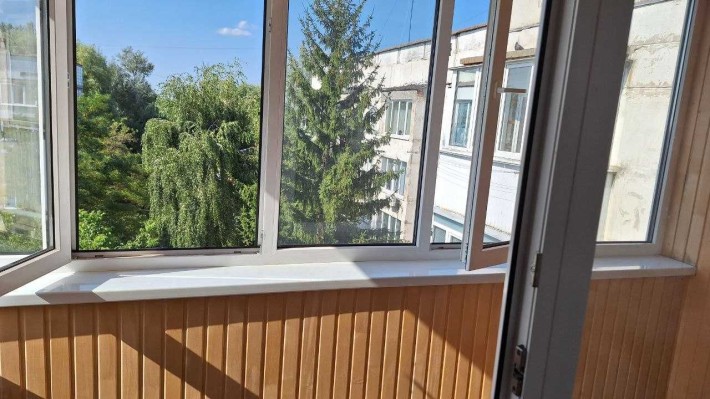 Продам теплу велику квартиру 84 м2 Конотоп Сумська область - фото 1