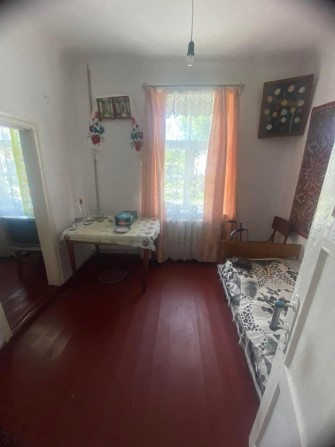 Продам 3- х кімнатну квартиру під ремонт,р-н Залізничного Вокзалу - фото 1
